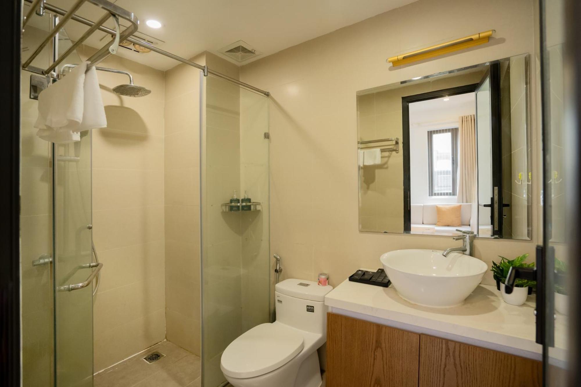 22Housing Hotel & Residence 60 Linh Lang Hanoi Kültér fotó